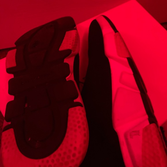 I am selling these because I want a new wardrobe - Picture 5 of 6